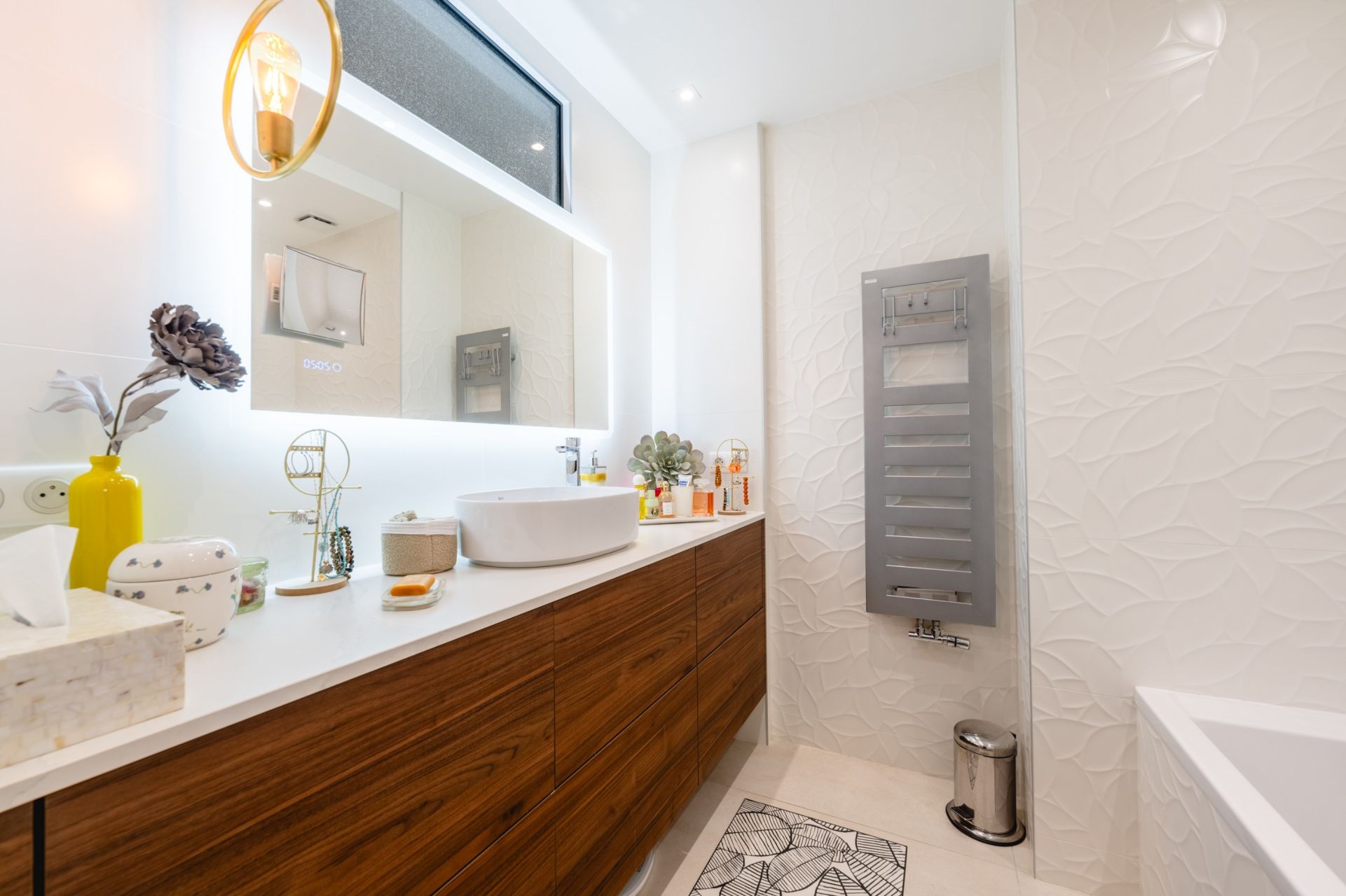 apartment 3 Rooms for sale on ANNECY (74000)