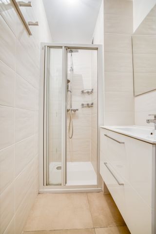 apartment 5 Rooms for sale on ANNECY LE VIEUX (74940)