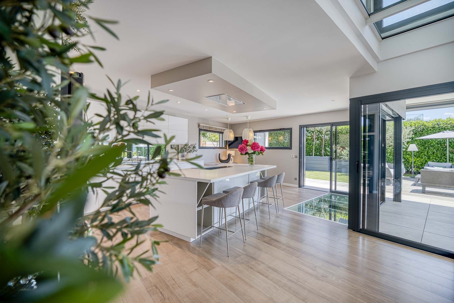 house 5 Rooms for sale on TALLOIRES (74290)