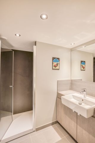 apartment 7 Rooms for sale on ANNECY (74000)