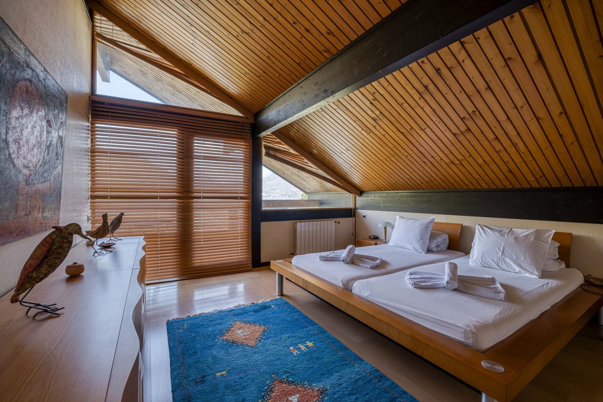 maison 9 Pièces en vente sur DOUSSARD (74210)