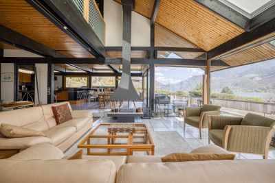 Vente Maison Doussard 9 Pièces 235 m²