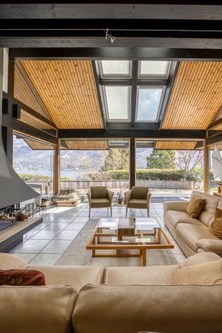 maison 9 Pièces en vente sur DOUSSARD (74210)