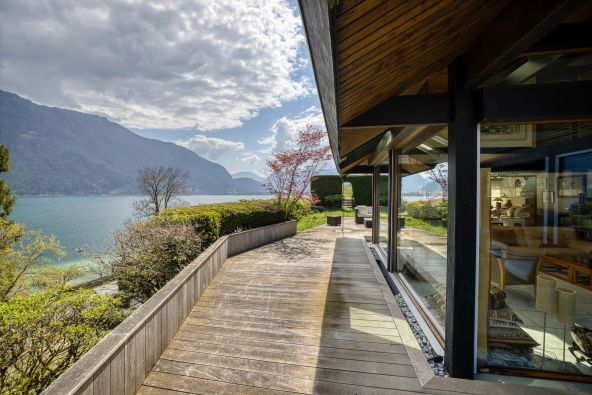 Vente Maison Doussard 9 Pièces 235 m²