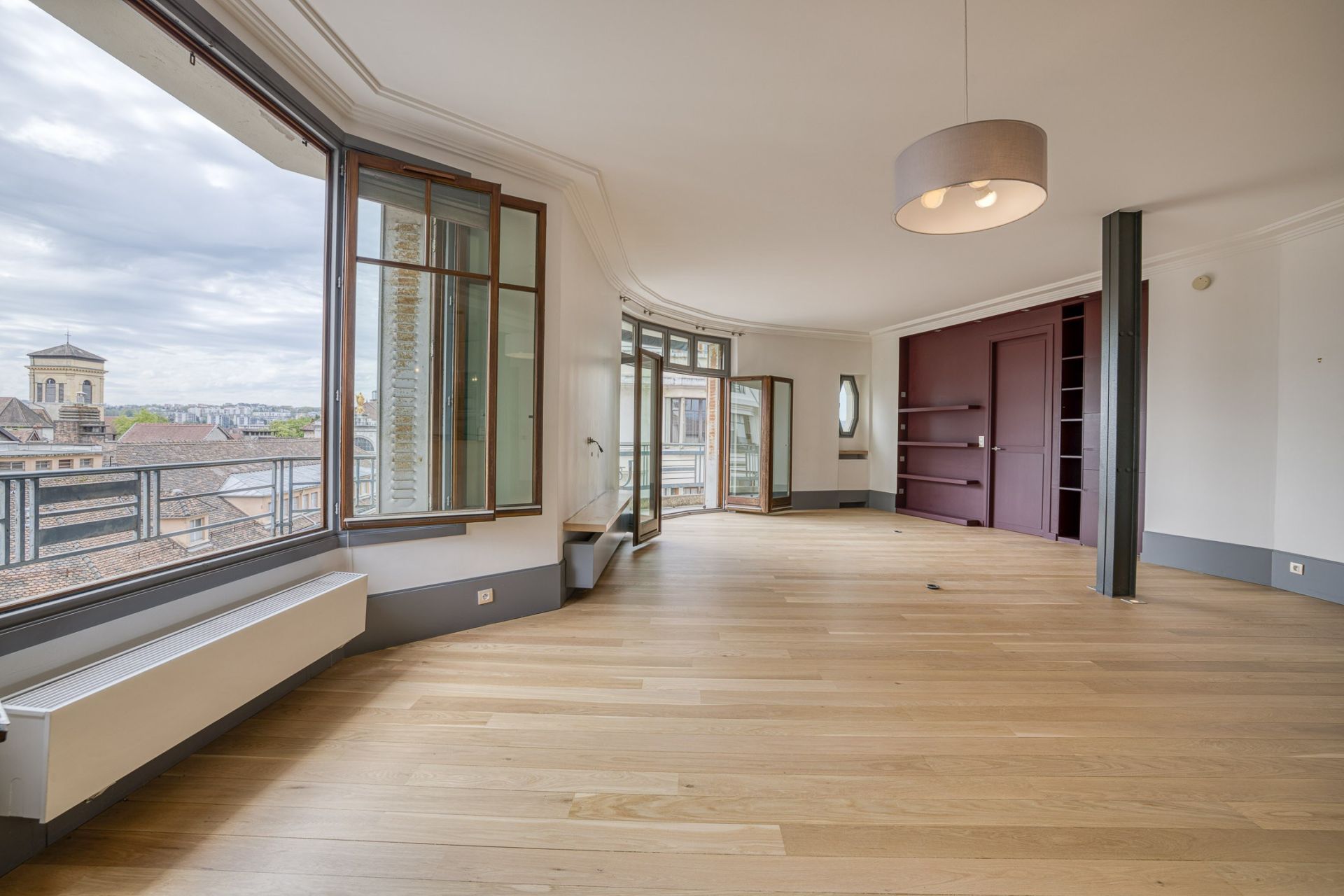 apartment 4 Rooms for sale on ANNECY (74000)