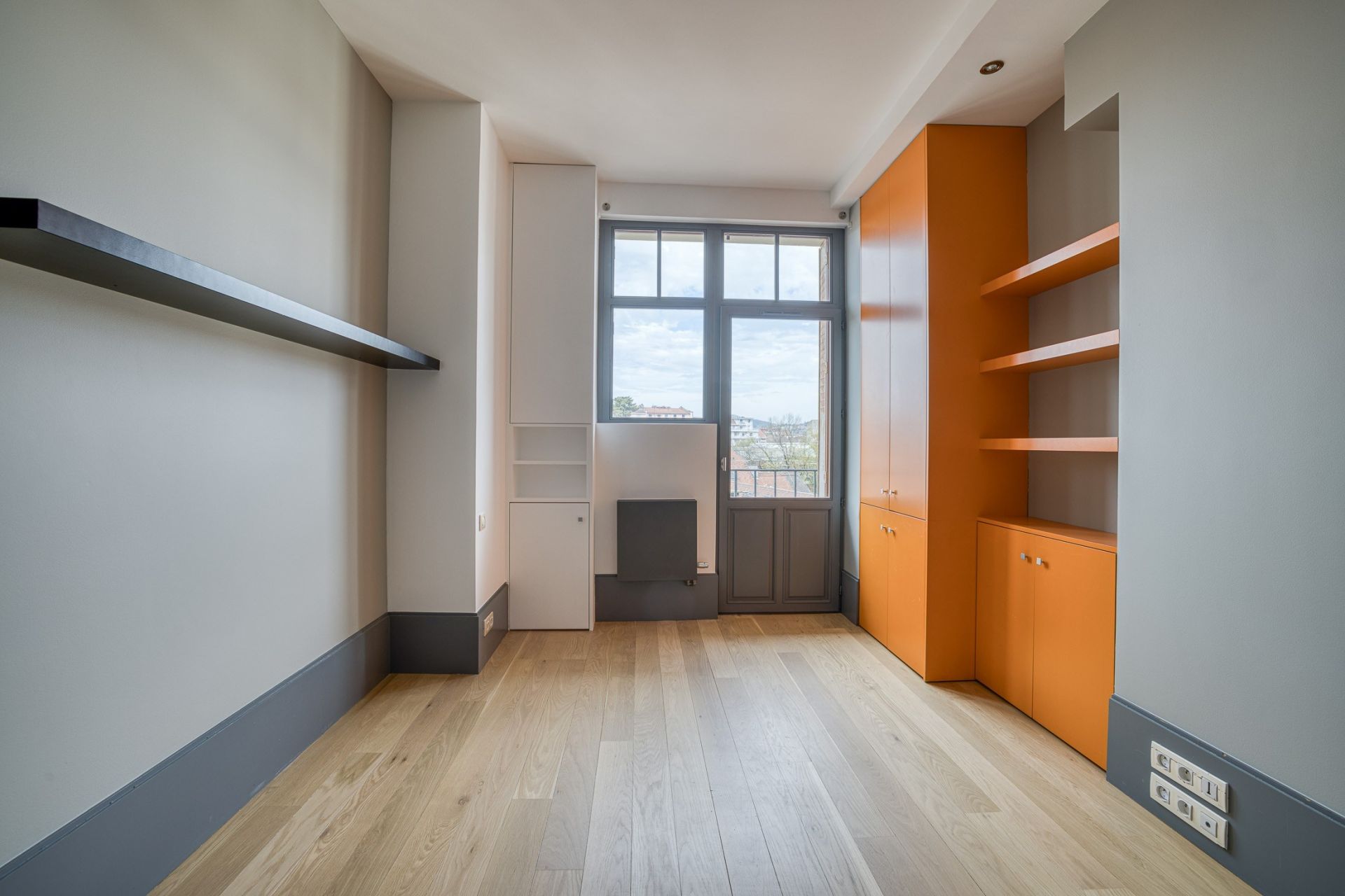 apartment 4 Rooms for sale on ANNECY (74000)