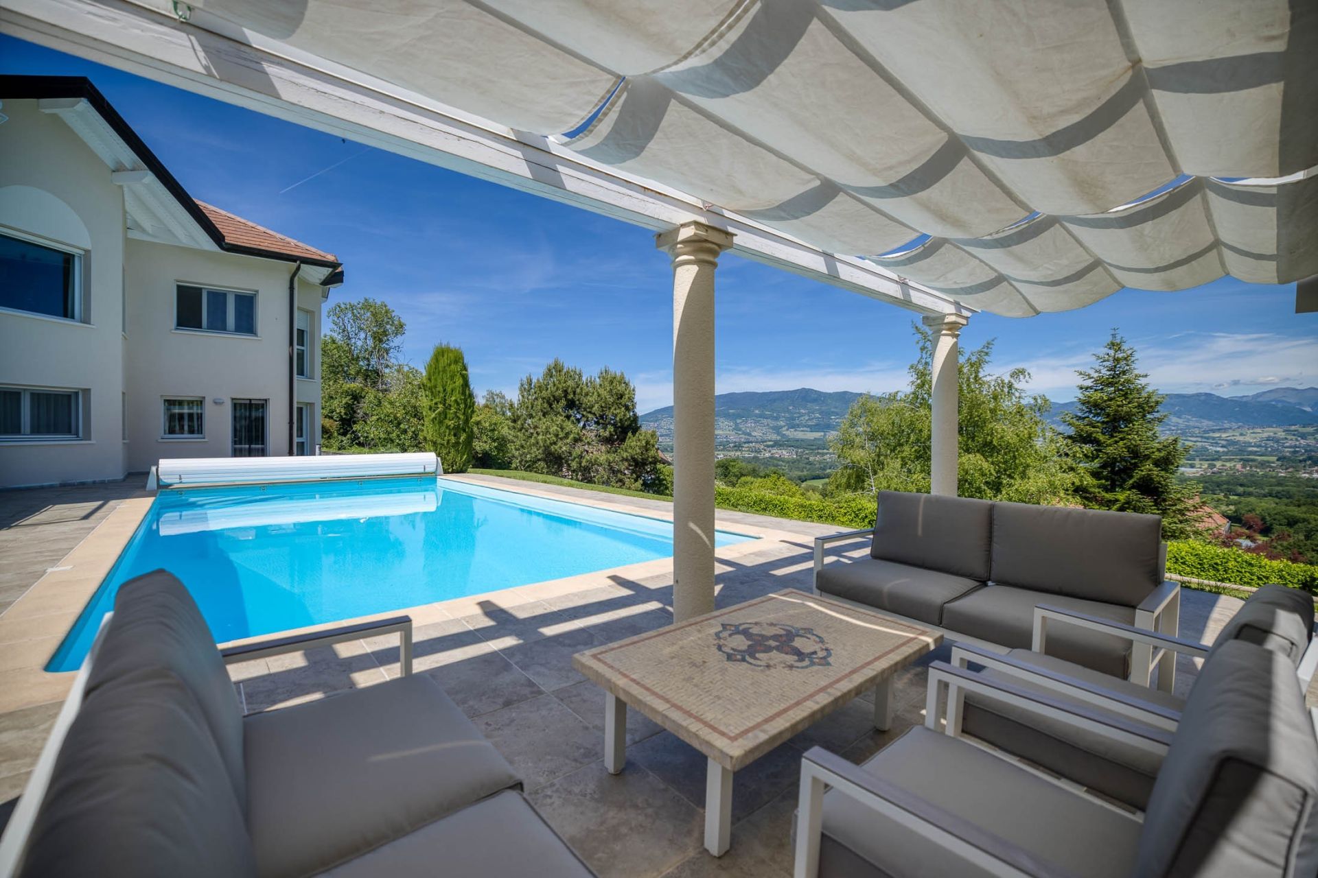 maison 6 Pièces en vente sur REIGNIER ESERY (74930)