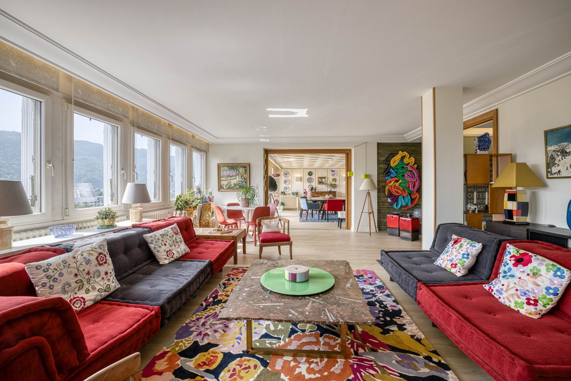apartment 9 Rooms for sale on ANNECY (74000)