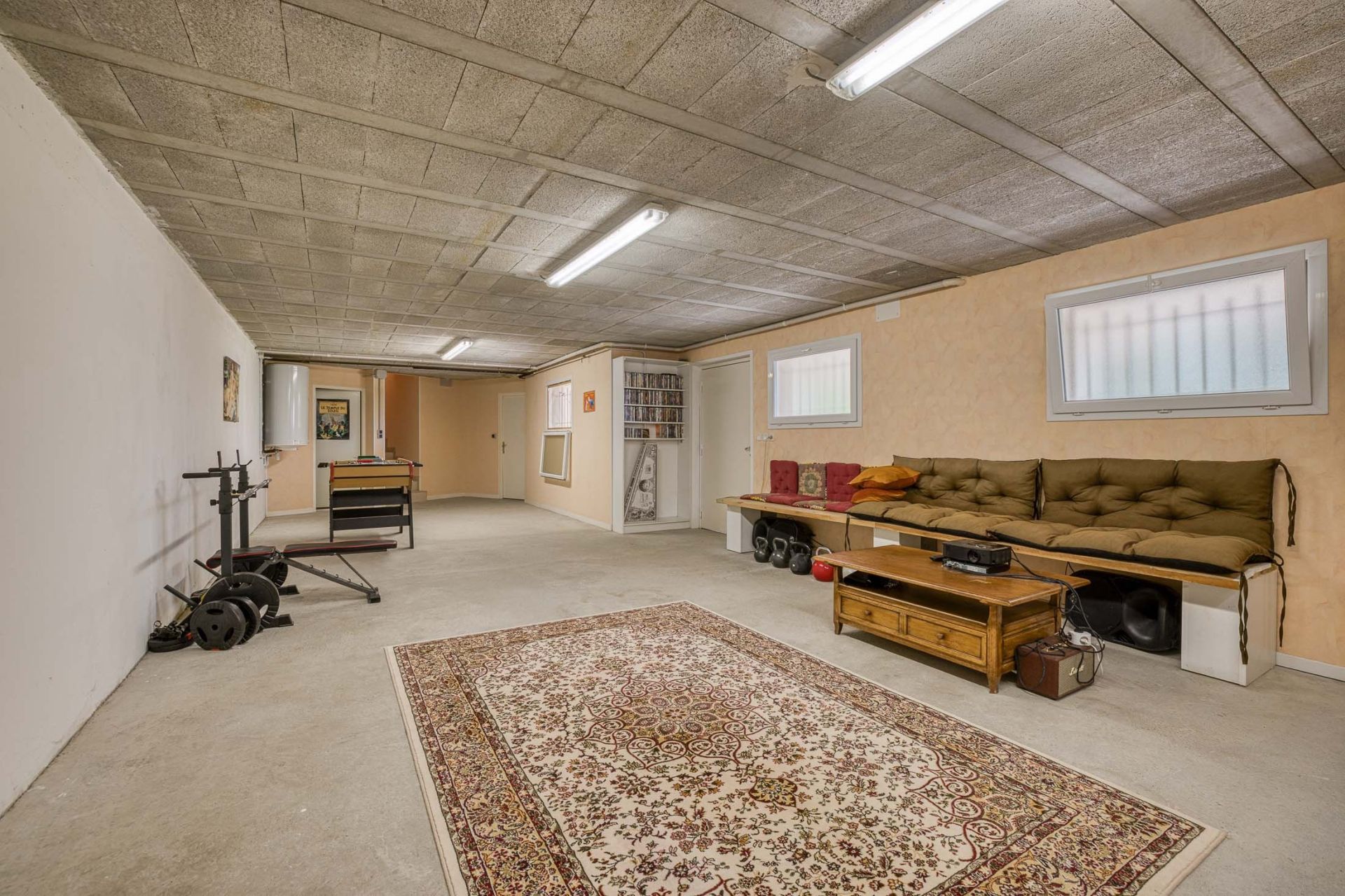 house 5 Rooms for sale on AIX LES BAINS (73100)