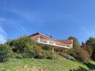 house 5 Rooms for sale on AIX LES BAINS (73100)