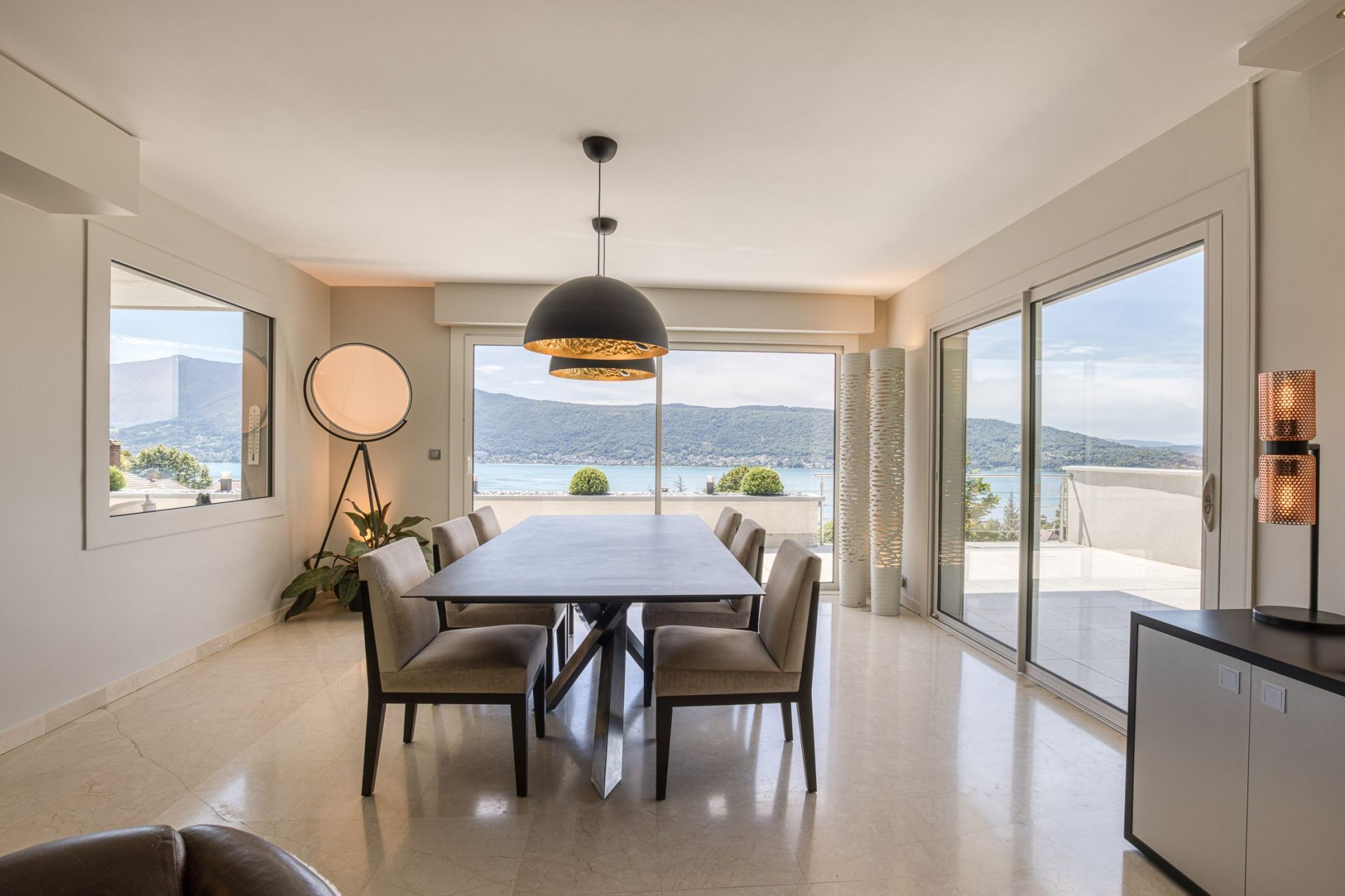 maison 7 Pièces en vente sur VEYRIER DU LAC (74290)