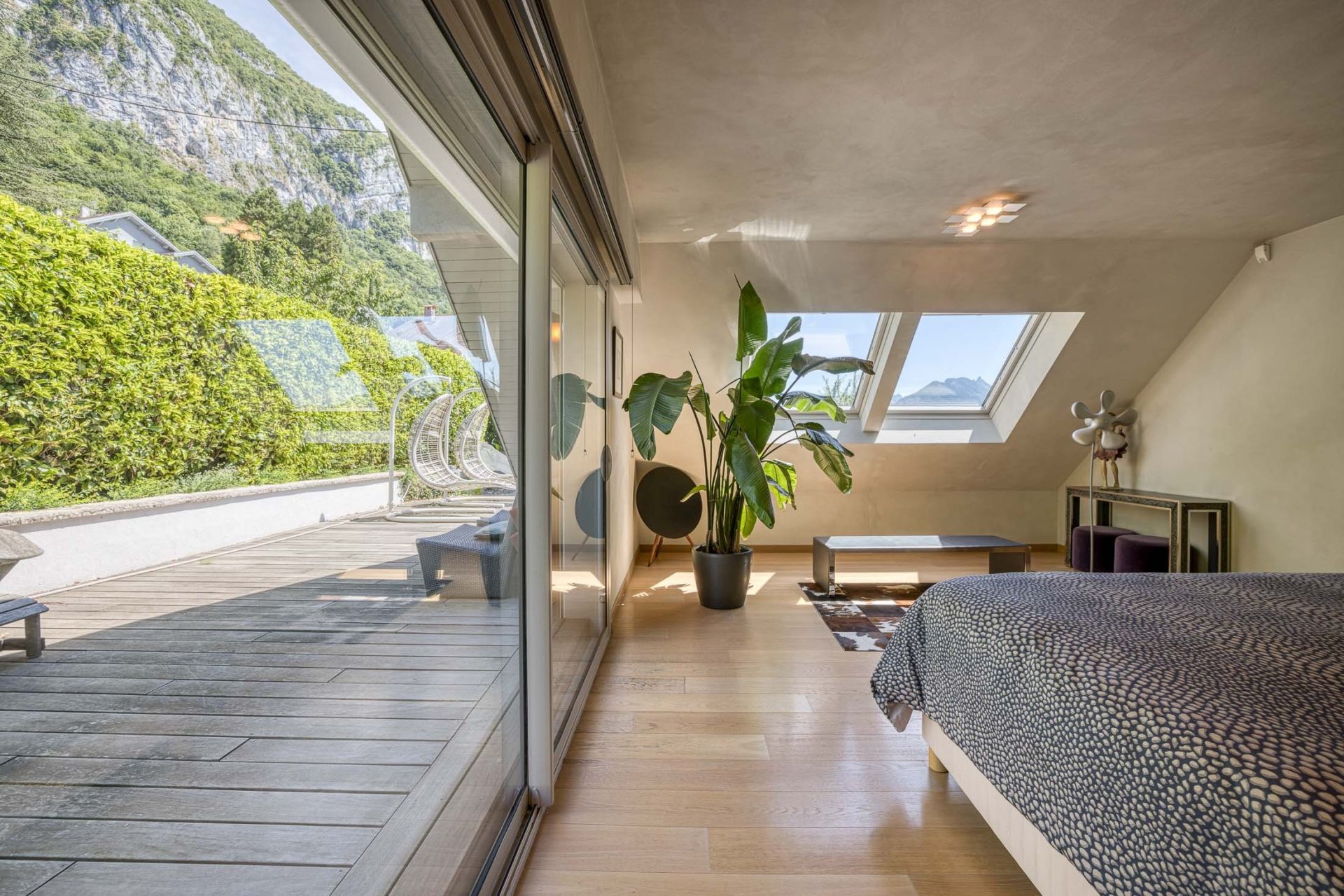 maison 7 Pièces en vente sur VEYRIER DU LAC (74290)