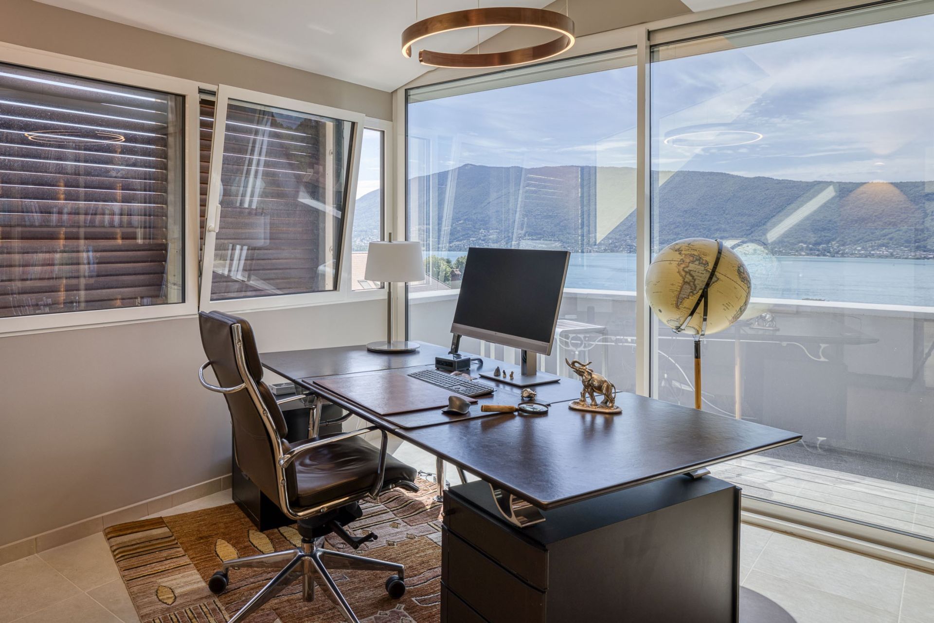 maison 7 Pièces en vente sur VEYRIER DU LAC (74290)