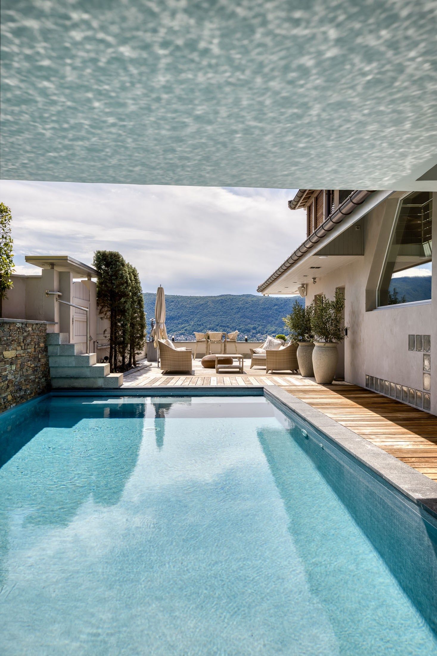 maison 7 Pièces en vente sur VEYRIER DU LAC (74290)