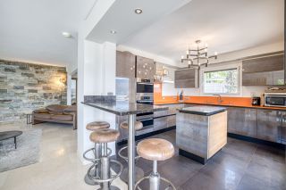 maison 7 Pièces en vente sur VEYRIER DU LAC (74290)