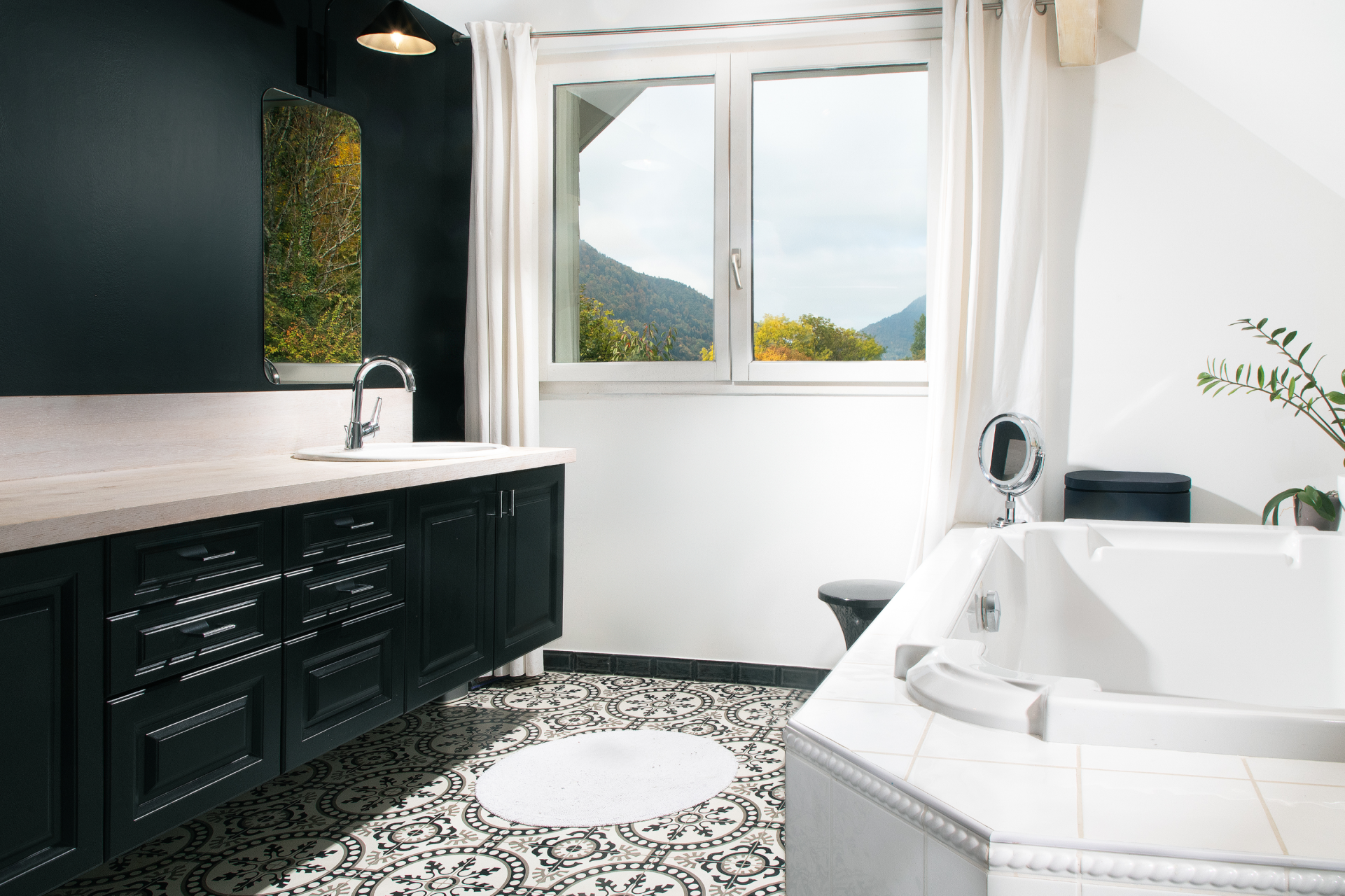 maison 9 Pièces en vente sur BLUFFY (74290)