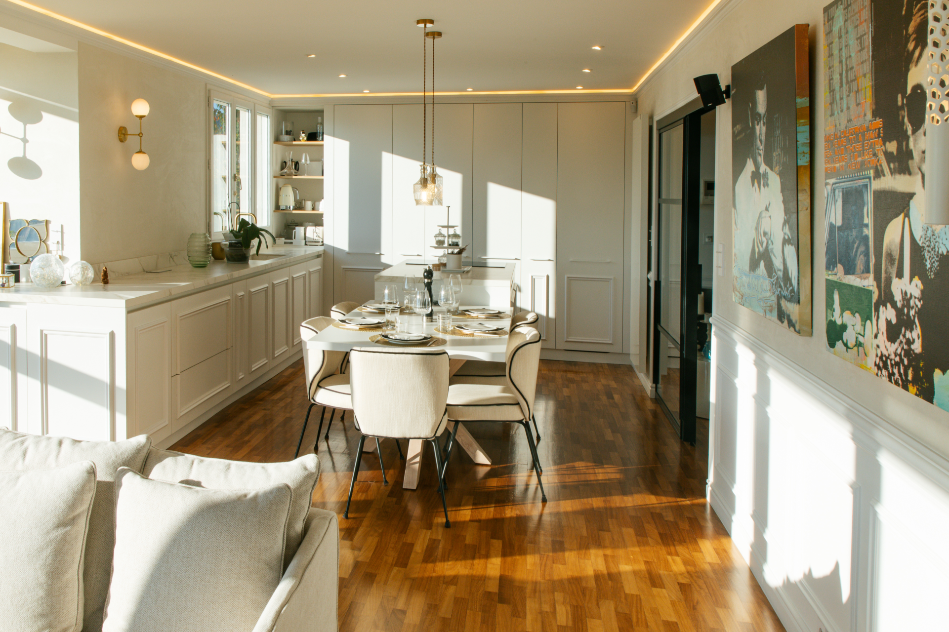 maison 9 Pièces en vente sur BLUFFY (74290)