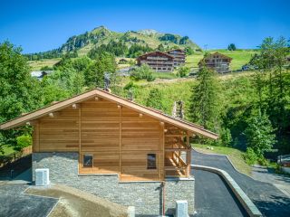 house 5 Rooms for sale on LE GRAND BORNAND (74450)