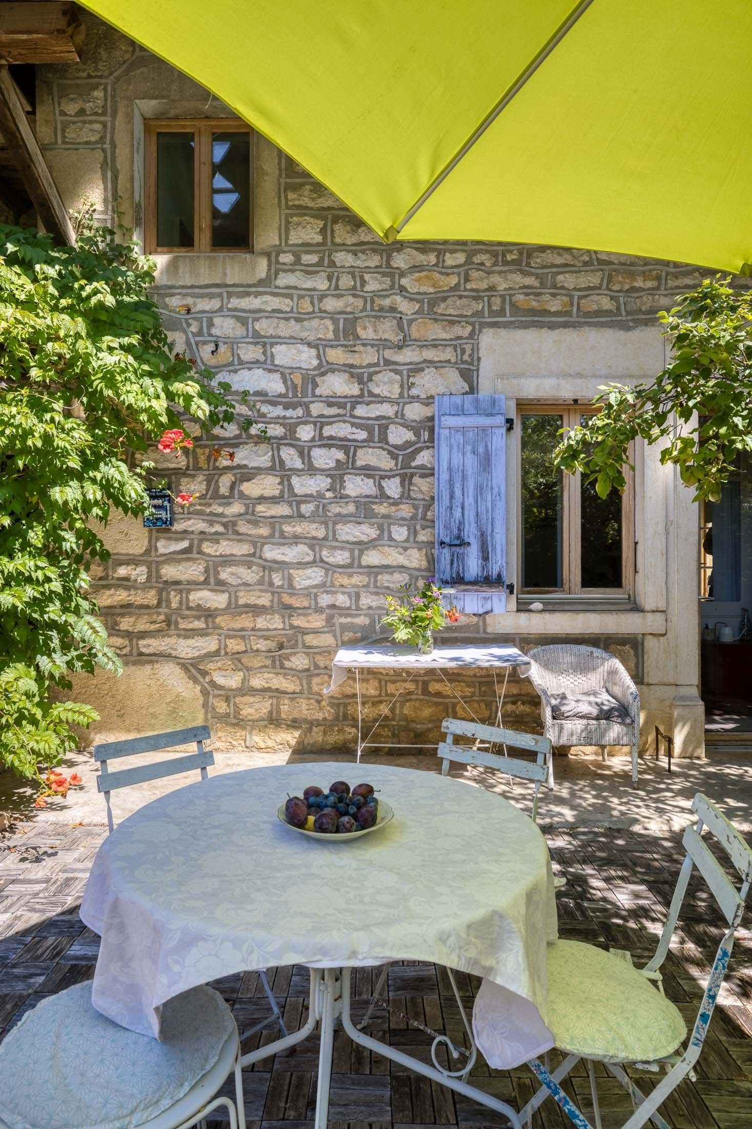 maison 5 Pièces en vente sur VALROMEY SUR SERAN (01260)