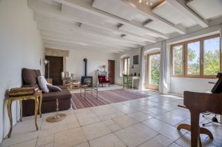 maison 5 Pièces en vente sur VALROMEY SUR SERAN (01260)