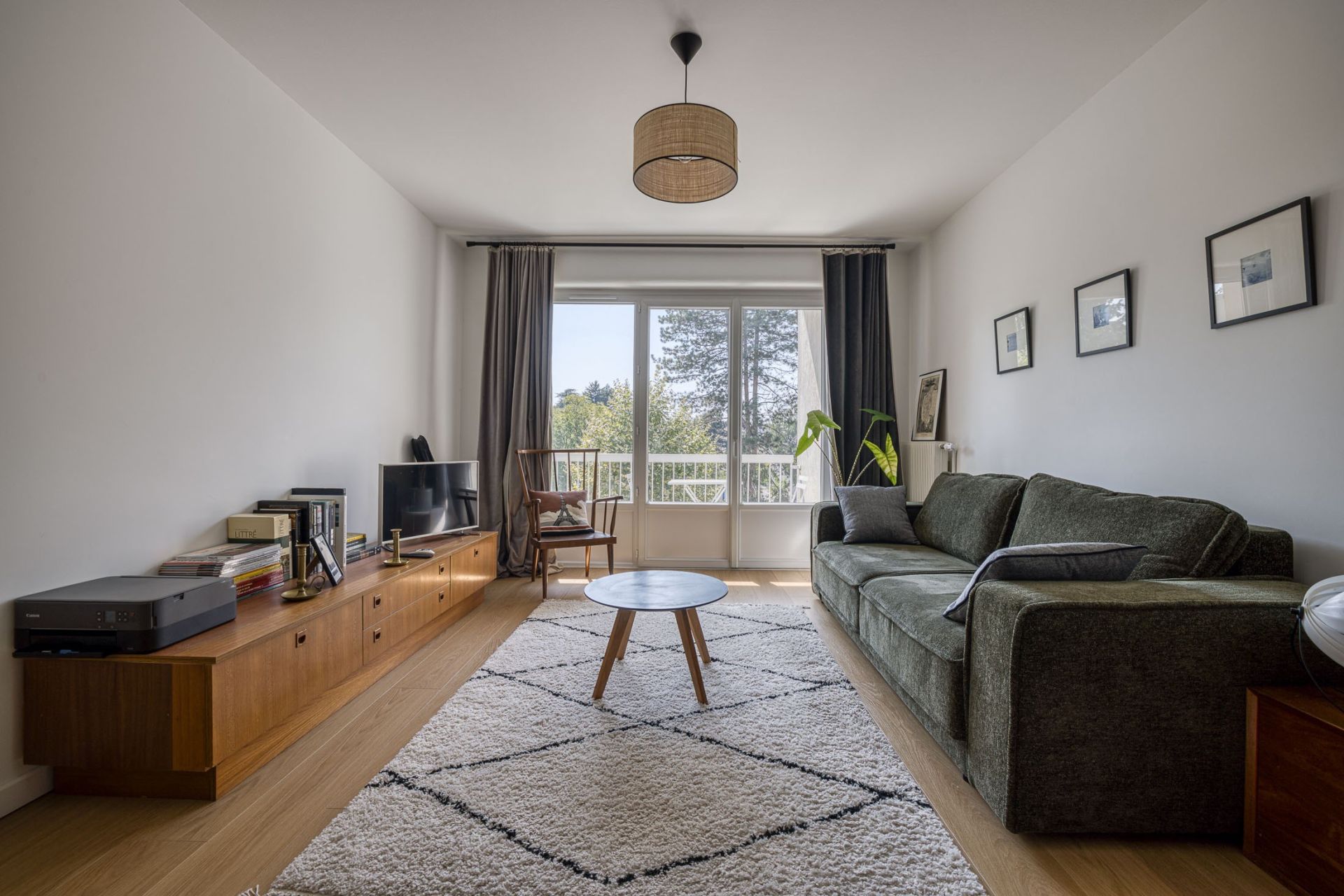 apartment 4 Rooms for sale on ANNECY (74000)
