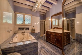 house 10 Rooms for sale on MENTHON ST BERNARD (74290)