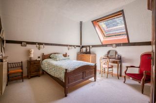 house 10 Rooms for sale on MENTHON ST BERNARD (74290)