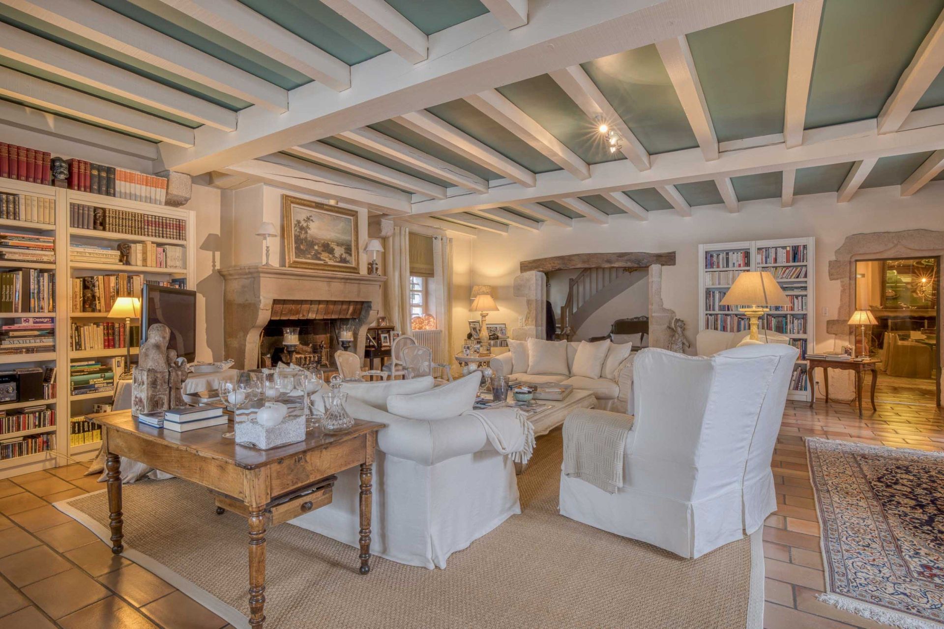 house 12 Rooms for sale on CHAPEIRY (74540)