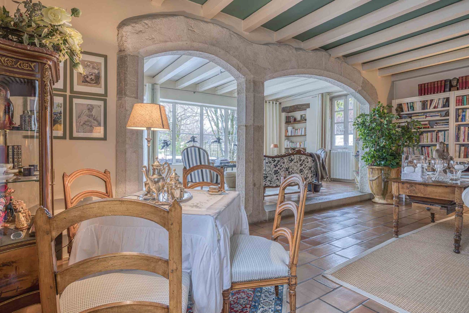 house 12 Rooms for sale on CHAPEIRY (74540)