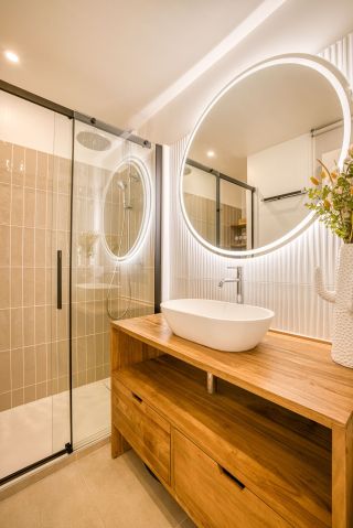 apartment 3 Rooms for sale on ANNECY (74000)