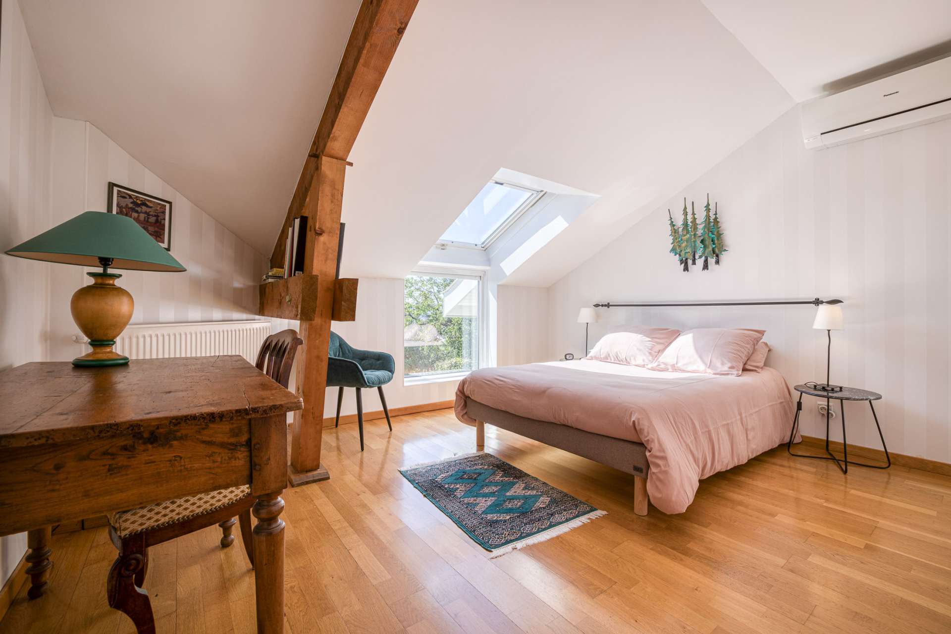 house 7 Rooms for sale on ANNECY LE VIEUX (74940)