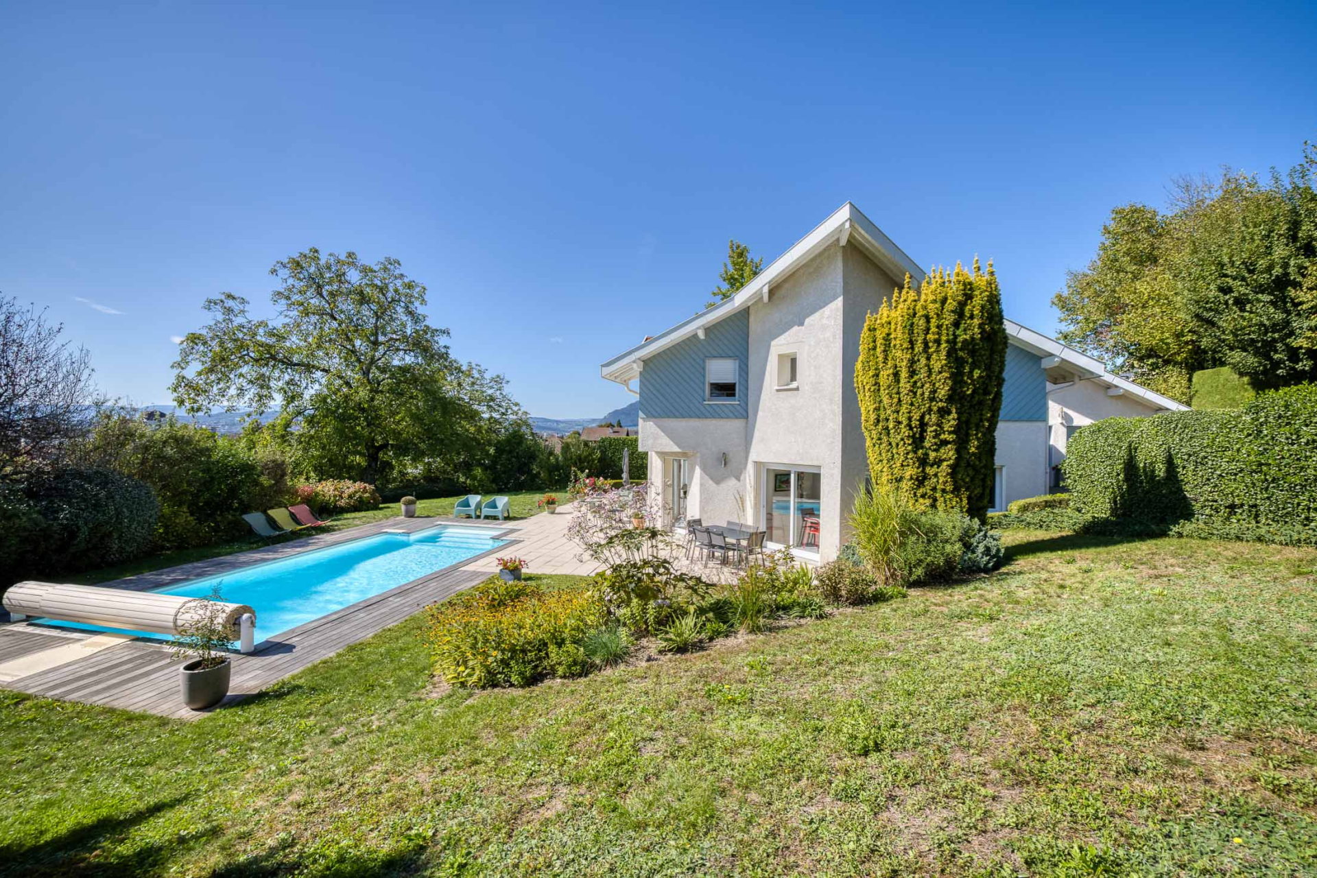 house 7 Rooms for sale on ANNECY LE VIEUX (74940)