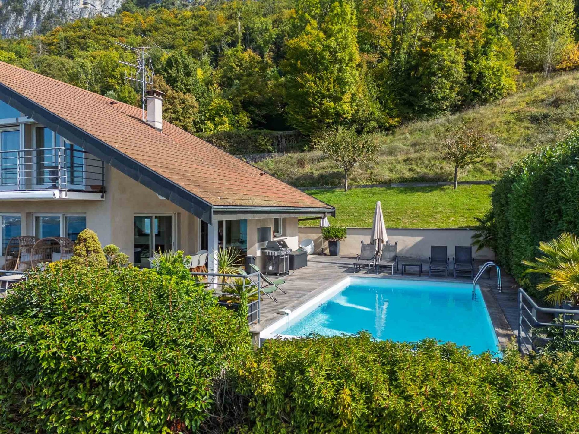 maison 6 Pièces en vente sur VEYRIER DU LAC (74290)
