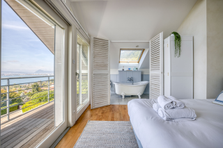 maison 6 Pièces en vente sur VEYRIER DU LAC (74290)