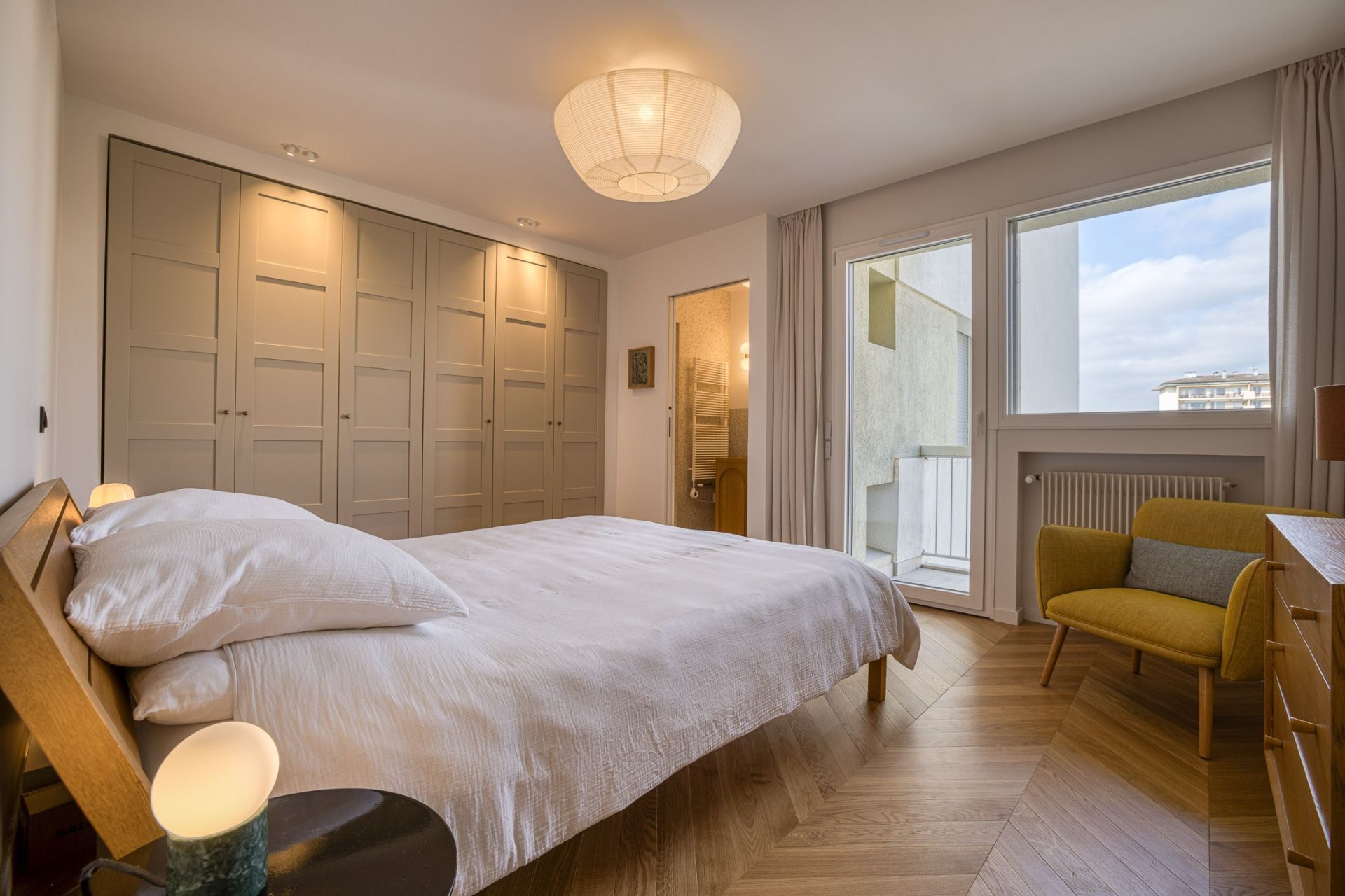 apartment 5 Rooms for sale on ANNECY (74000)