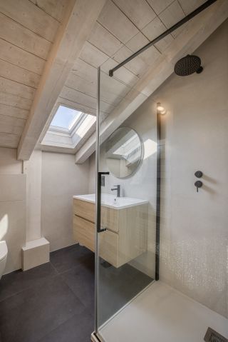 house 9 Rooms for sale on ANNECY (74000)