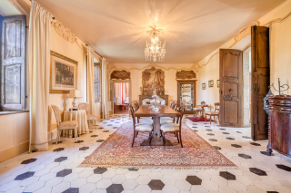 castle 18 Rooms for sale on SERRIERES EN CHAUTAGNE (73310)