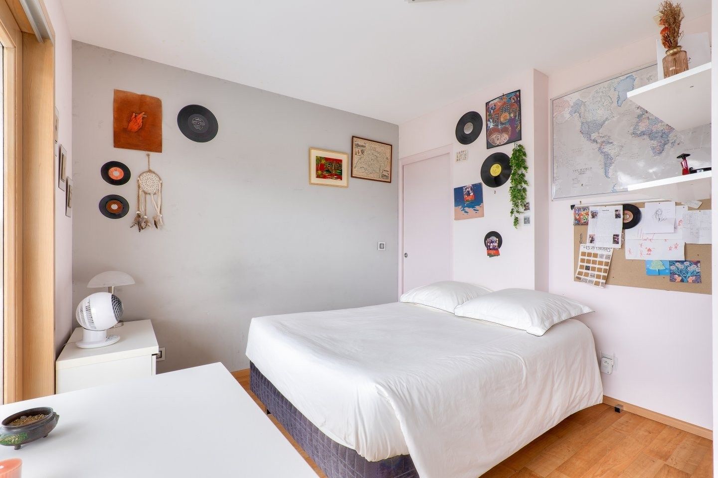 house 6 Rooms for sale on FERRIERES (74370)