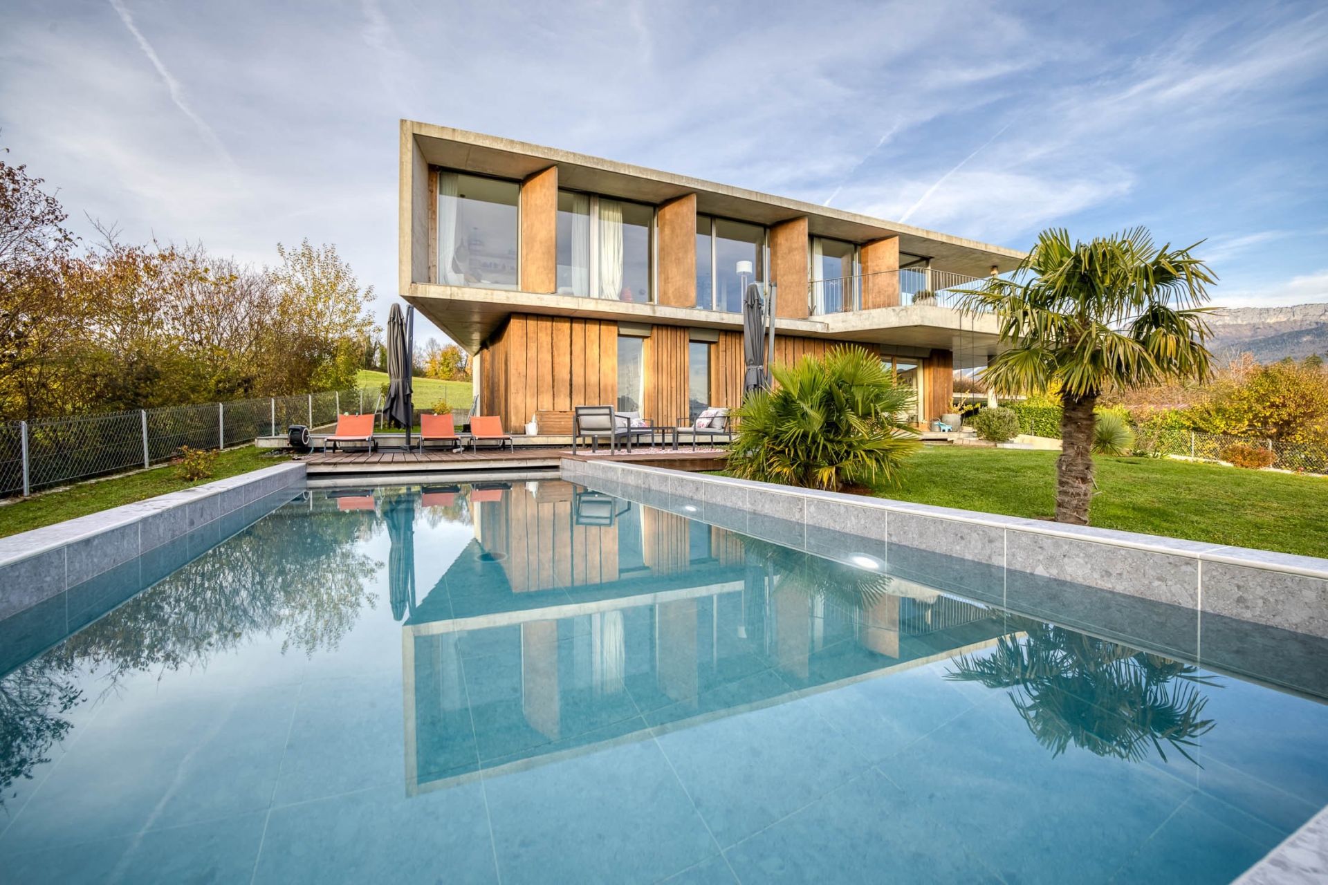 house 10 Rooms for sale on ANNECY LE VIEUX (74940)