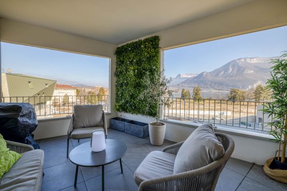 Sale Apartment Annecy 3&nbsp;Rooms 61&nbsp;m²