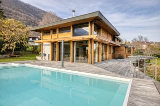 house 7 Rooms for sale on SEVRIER (74320)