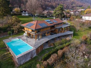 house 7 Rooms for sale on SEVRIER (74320)