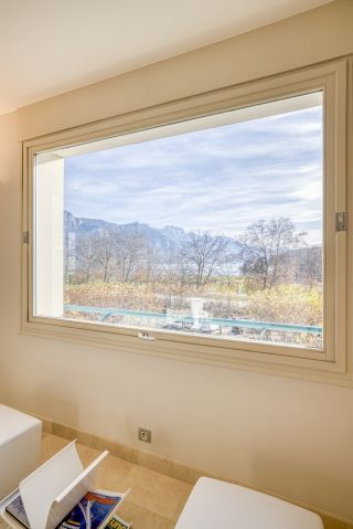 apartment 5 Rooms for sale on ANNECY (74000)