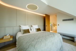 house 8 Rooms for sale on ANNECY LE VIEUX (74940)