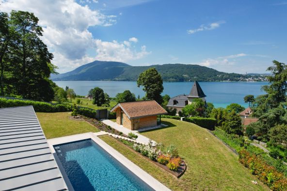 Vente Maison Annecy-le-Vieux 8&nbsp;Pièces 315&nbsp;m²