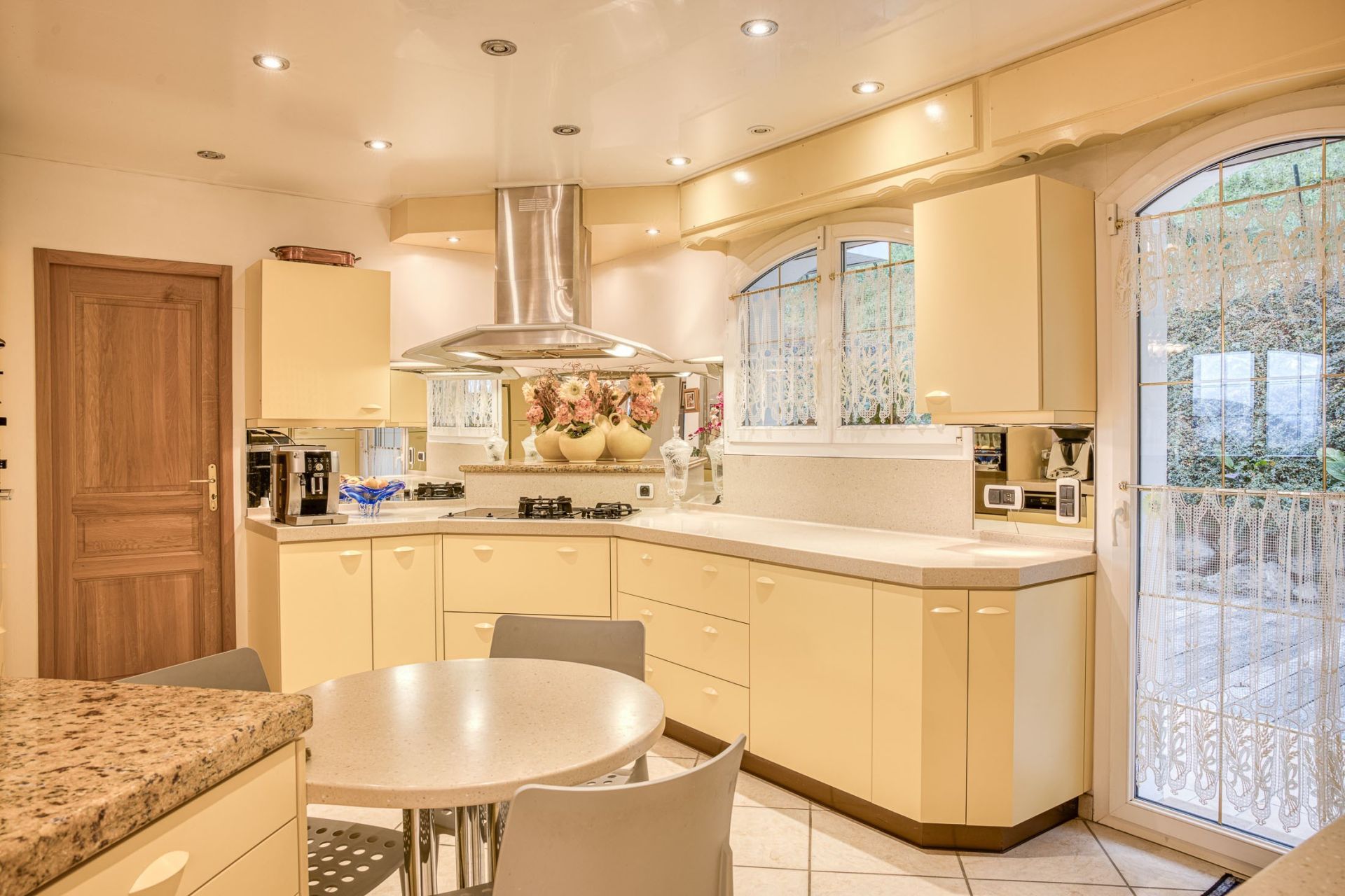 maison 13 Pièces en vente sur CHINDRIEUX (73310)