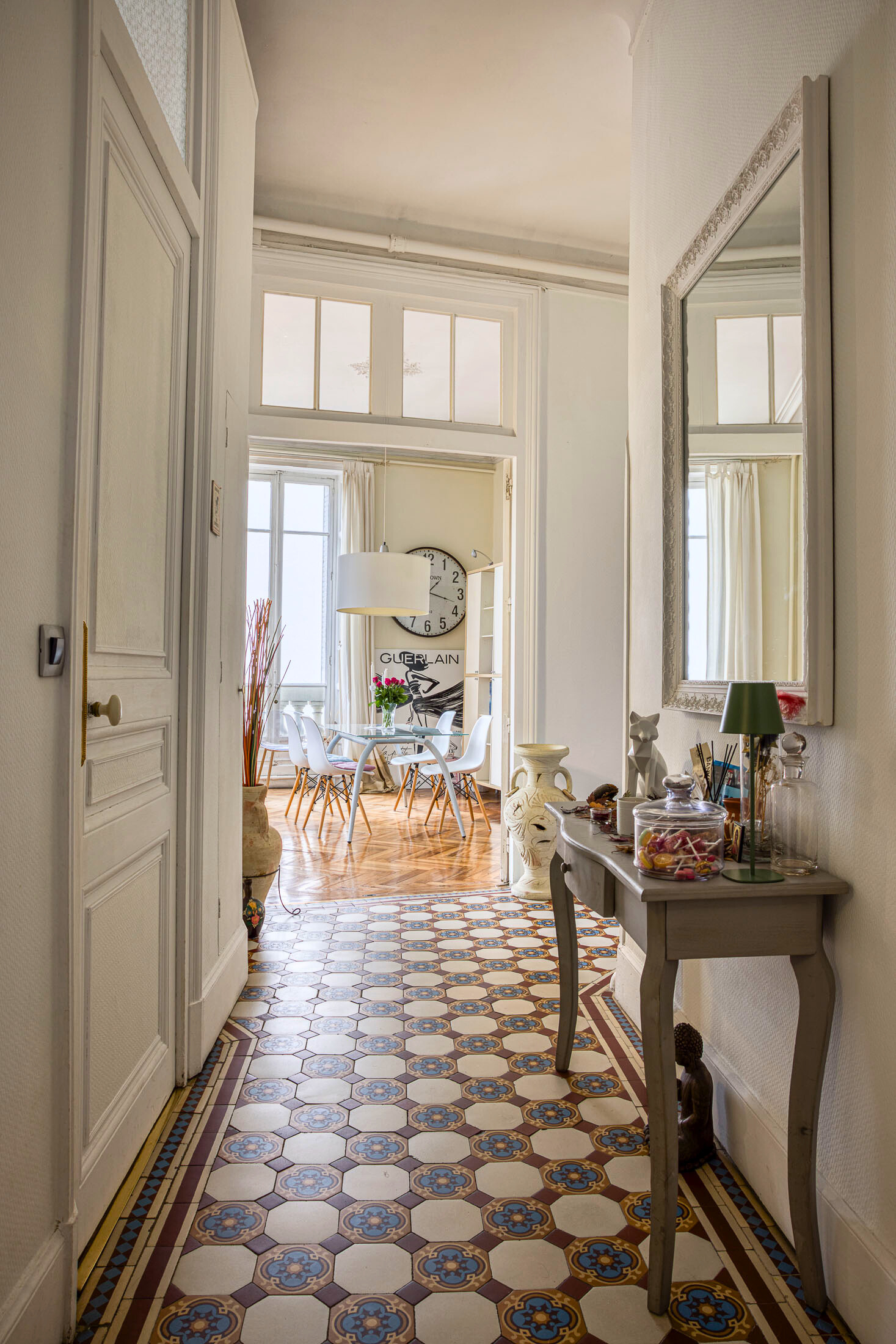 apartment 6 Rooms for sale on AIX LES BAINS (73100)