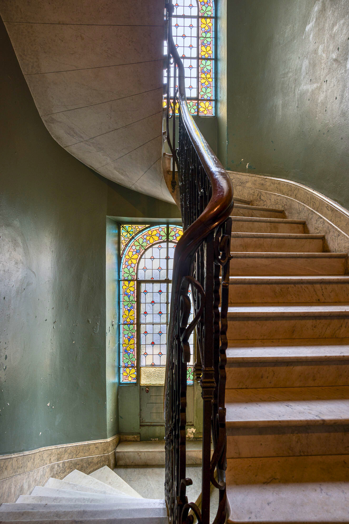 apartment 6 Rooms for sale on AIX LES BAINS (73100)