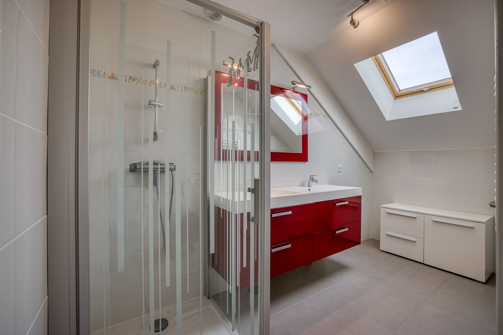 apartment 5 Rooms for sale on ANNECY (74000)