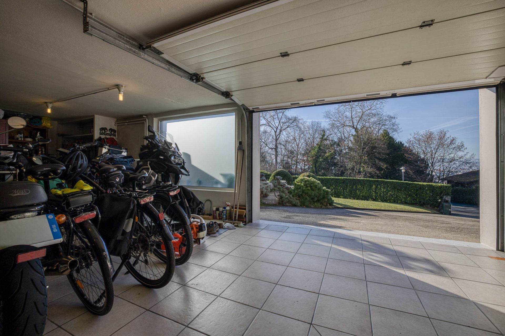 house 8 Rooms for sale on ANNECY (74000)